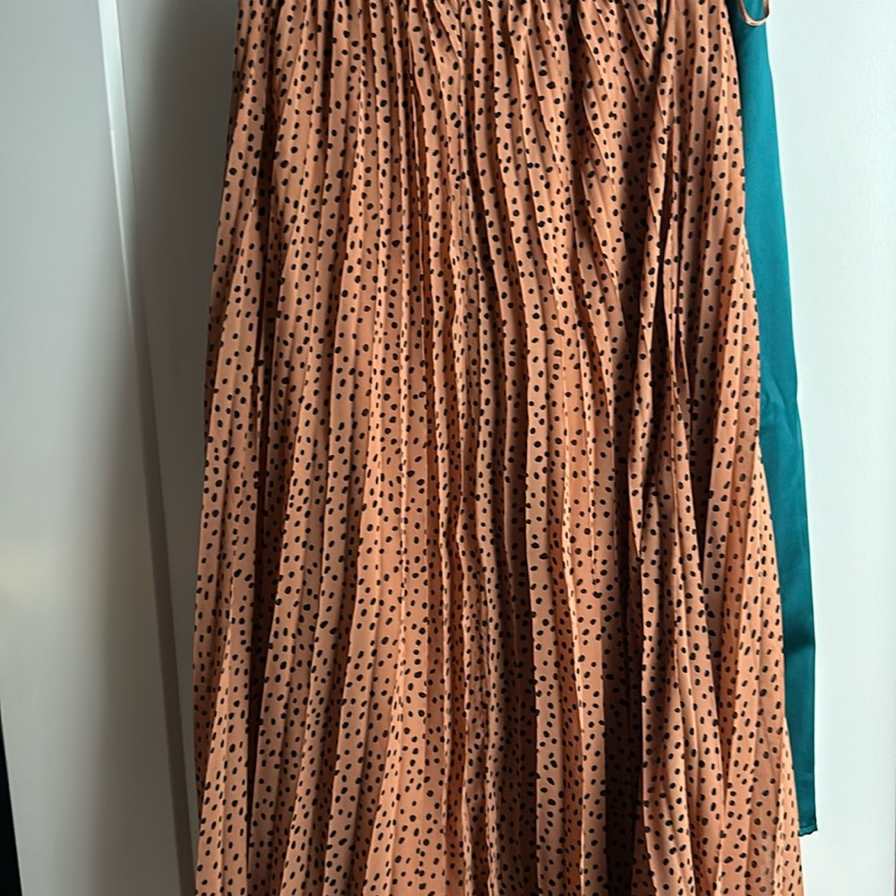 Brown black polka dot mix. Elastic waist.